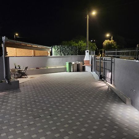 Apartman Dino Τρογκίρ Εξωτερικό φωτογραφία