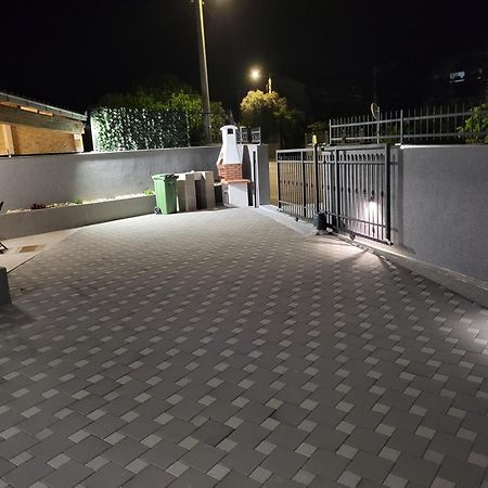 Apartman Dino Τρογκίρ Εξωτερικό φωτογραφία