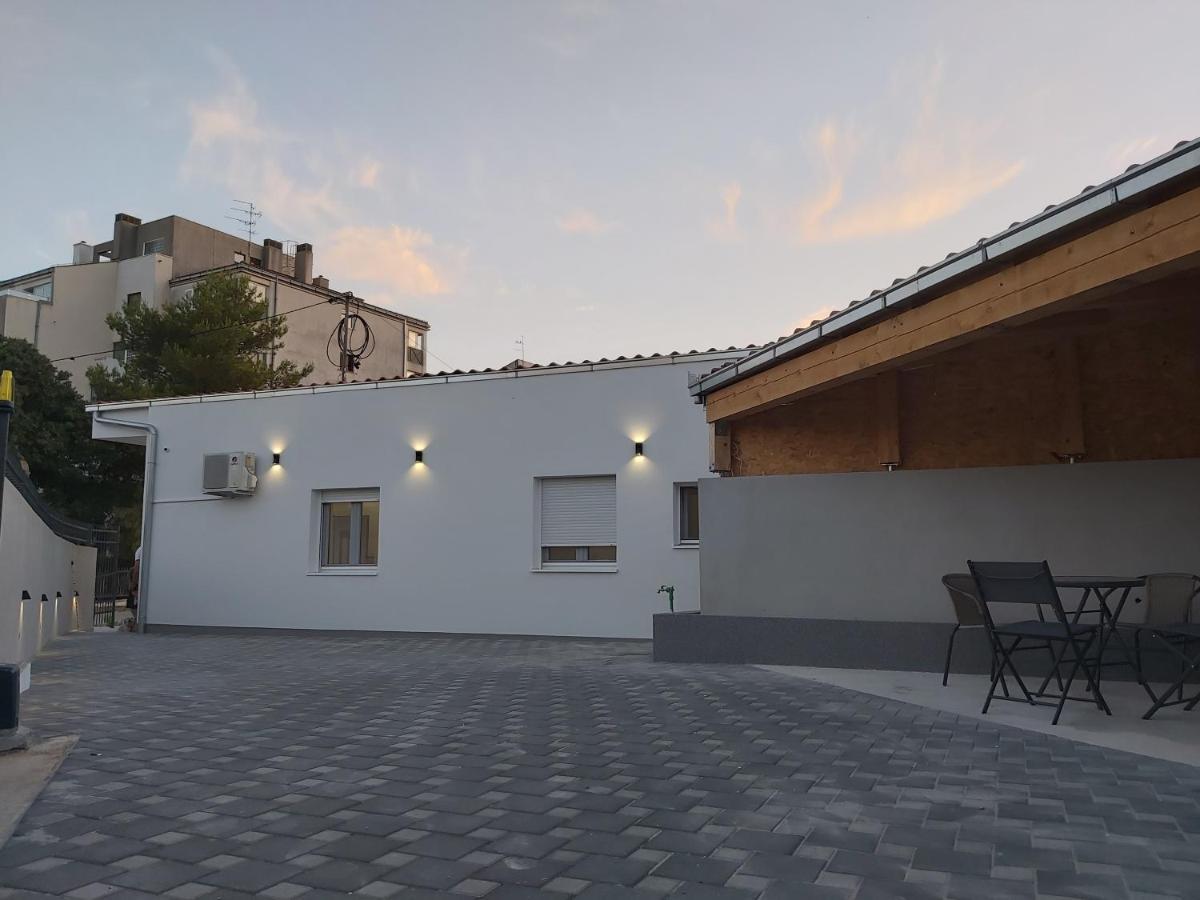 Apartman Dino Τρογκίρ Εξωτερικό φωτογραφία