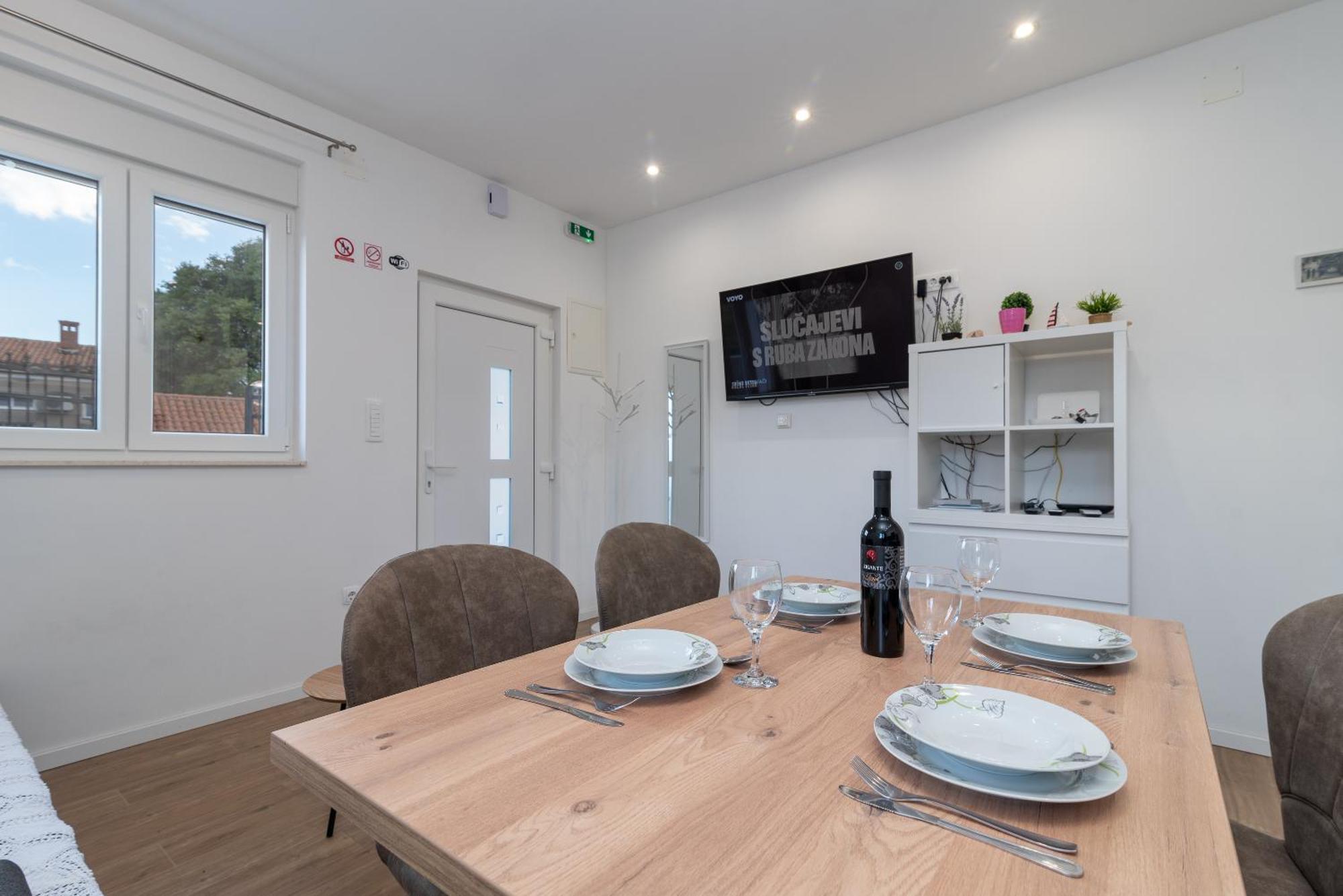 Apartman Dino Τρογκίρ Εξωτερικό φωτογραφία