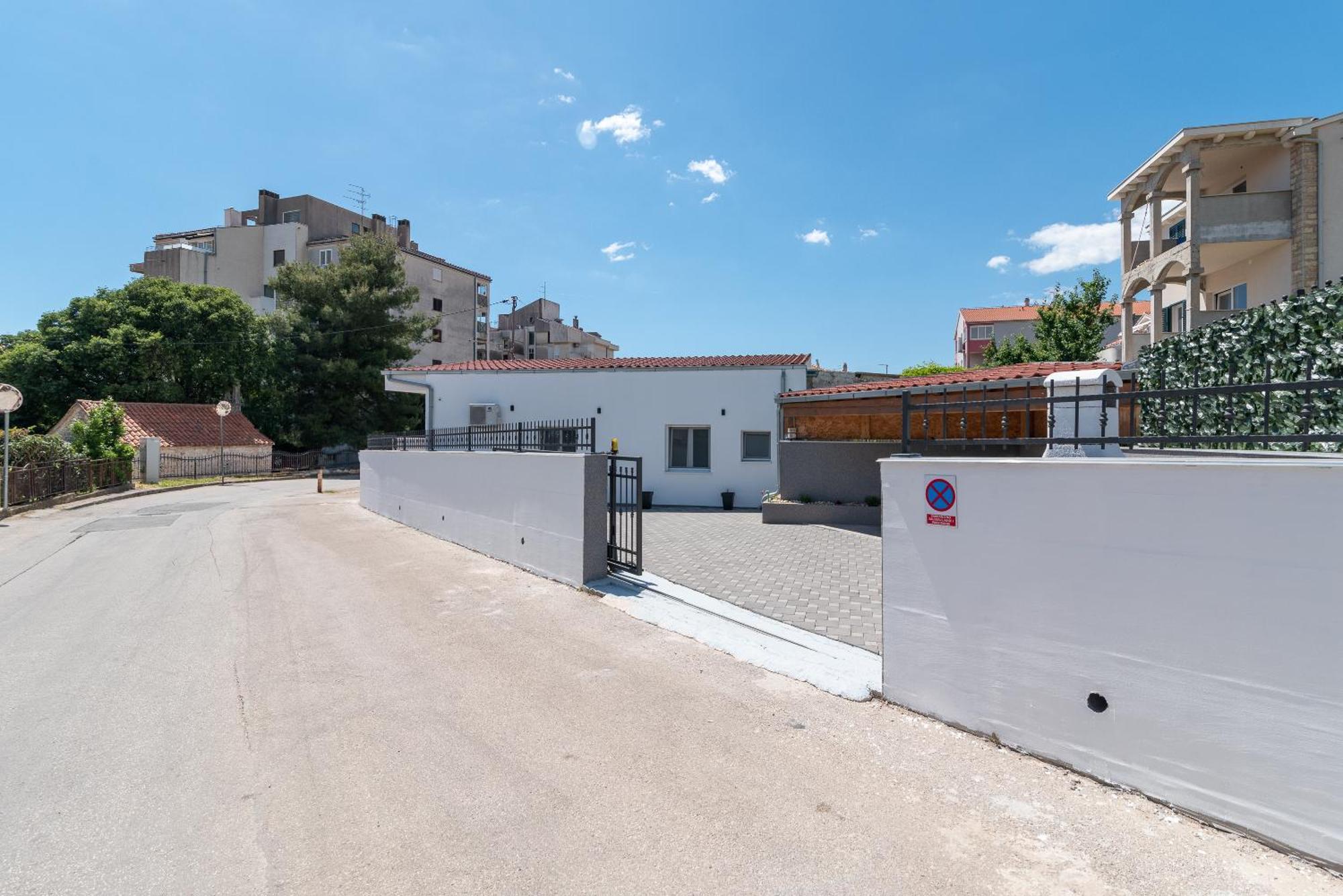 Apartman Dino Τρογκίρ Εξωτερικό φωτογραφία
